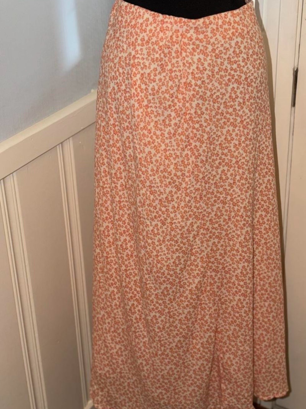American Eagle Outfitters Peach Floral Maxi Skirt Fairycore, Ditsy.